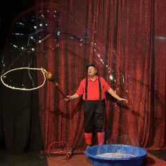 DEC 31 @ 11am, 2pm & 4pmBUBBLES! BUBBLES! BUBBLES!  Art Guffaw’s Big Bubble Circus